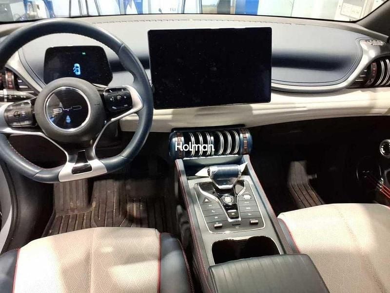 Gebraucht BYD Atto 3 Design 150 kW (204 PS) 2023 Weiß SUV