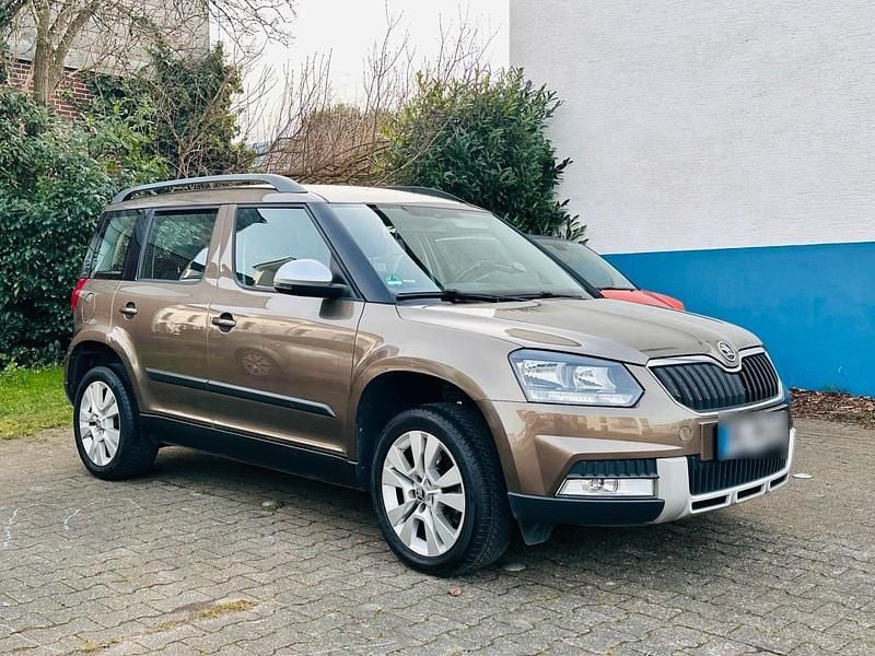 Gebraucht Skoda Yeti 140 PS (102 kW) 2014 Braun SUV