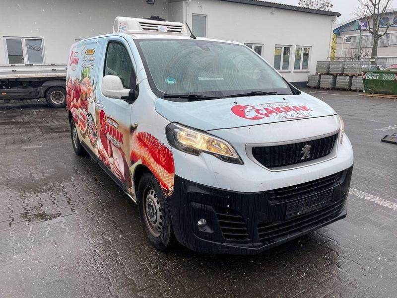Gebraucht Peugeot Expert Premium 122 PS (89 kW) 2018 Blanc banquise Van