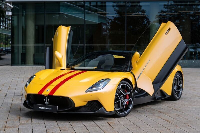 Gebraucht Maserati MC20 630 PS (463 kW) 2023 Gelb Cabrio