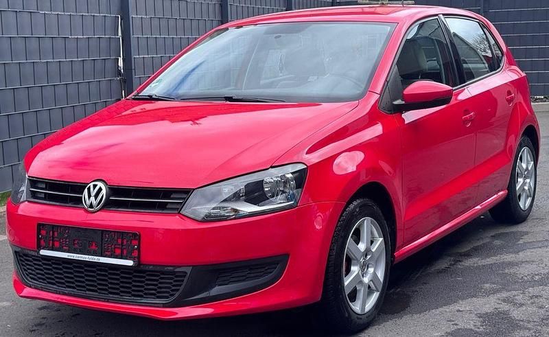 Gebraucht VW Polo 69 PS (50 kW) 2010 Rot Kleinwagen