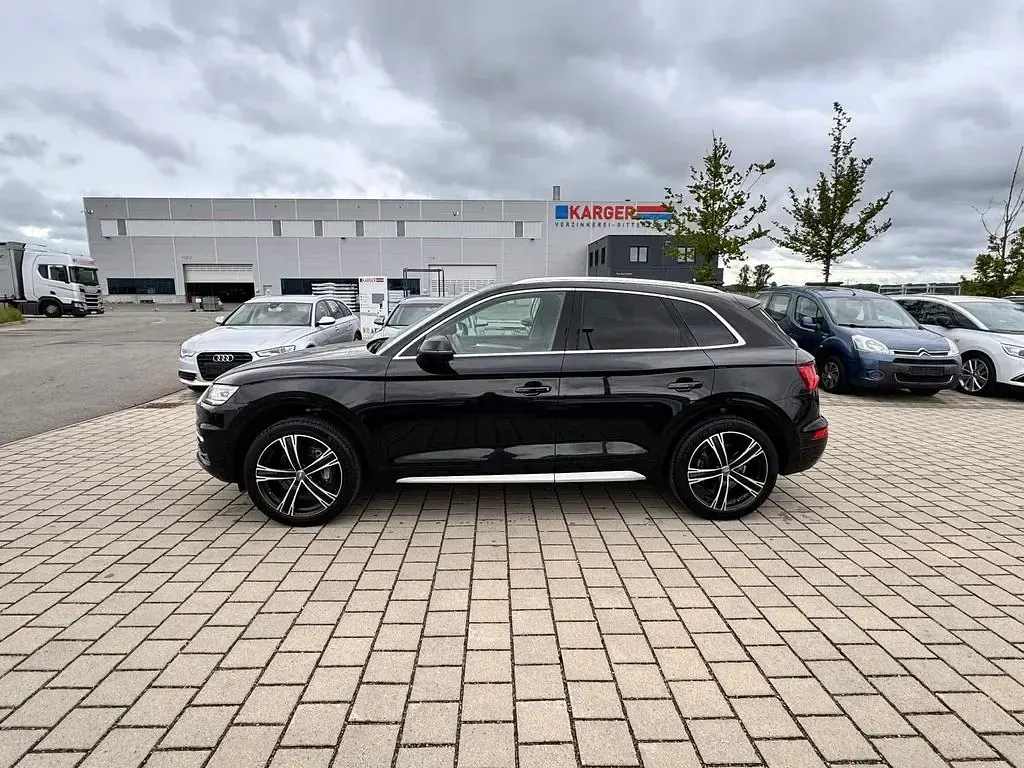 Gebraucht Audi Q5 Sport 190 PS (139 kW) 2018 Schwarz SUV