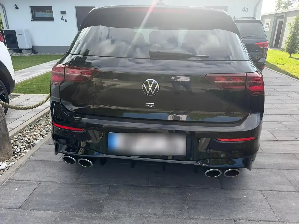 Gebraucht VW Golf VIII R 320 PS (235 kW) 2022 Schwarz Limousine