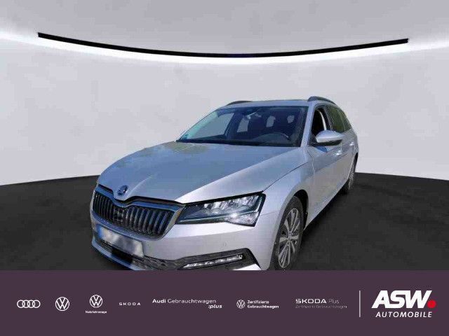 Brilliantsilber metallic Gebraucht 2022 Skoda Superb Ambition Kombi | 27.430 € (Fairer Preis) - Bild 1/3