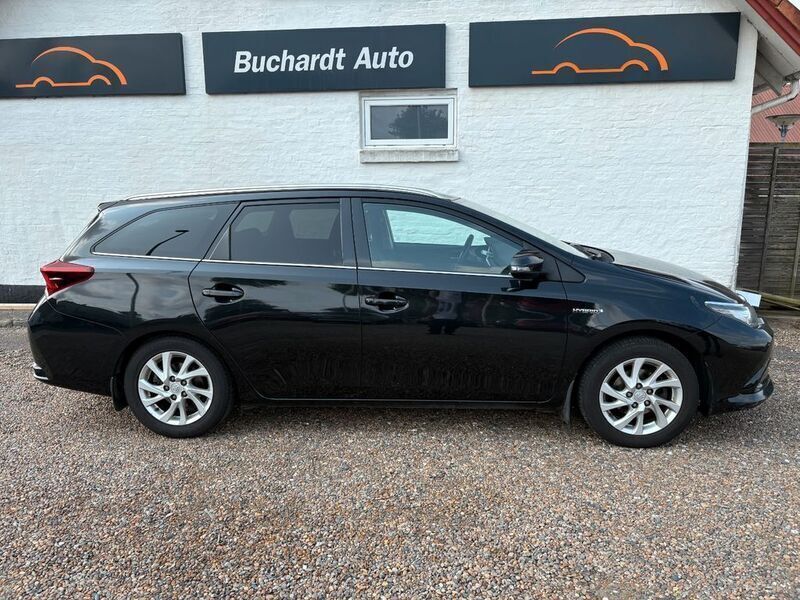 Schwarz Gebraucht 2019 Toyota Auris Touring Sports Kombi | 11.900 € (Guter Preis) - Bild 1/4