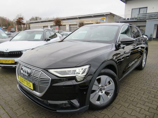 Schwarz Gebraucht 2021 Audi e-tron SUV | 31.990 € (Superpreis) - Bild 1/4