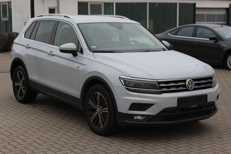 Silber Gebraucht 2018 VW Tiguan Join SUV | 21.900 € (Guter Preis) - Bild 1/4