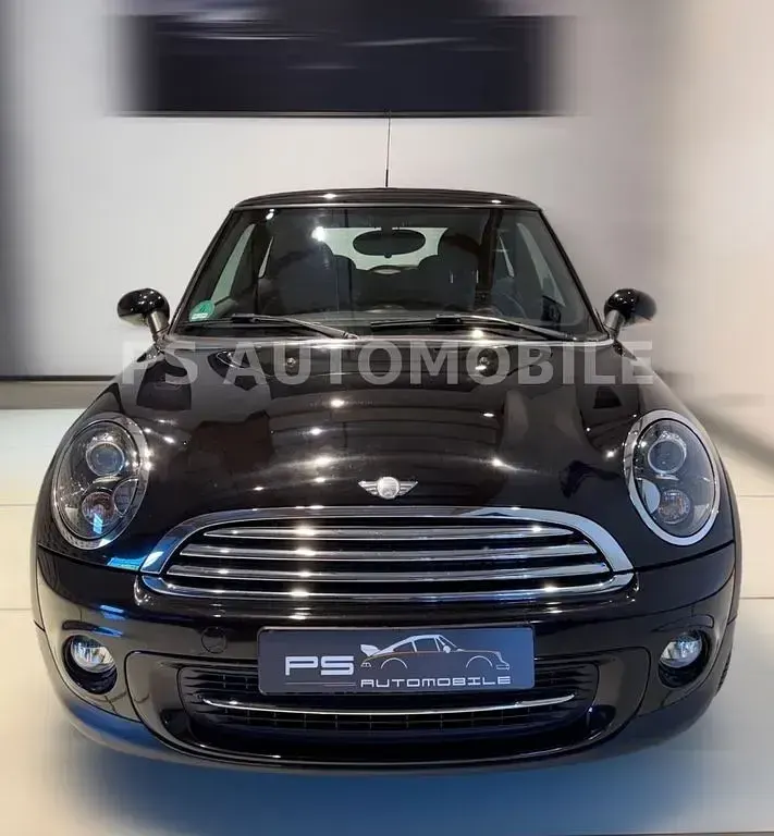 Gebraucht Mini Cooper 122 PS (89 kW) 2012 Midnight black metallic Kleinwagen