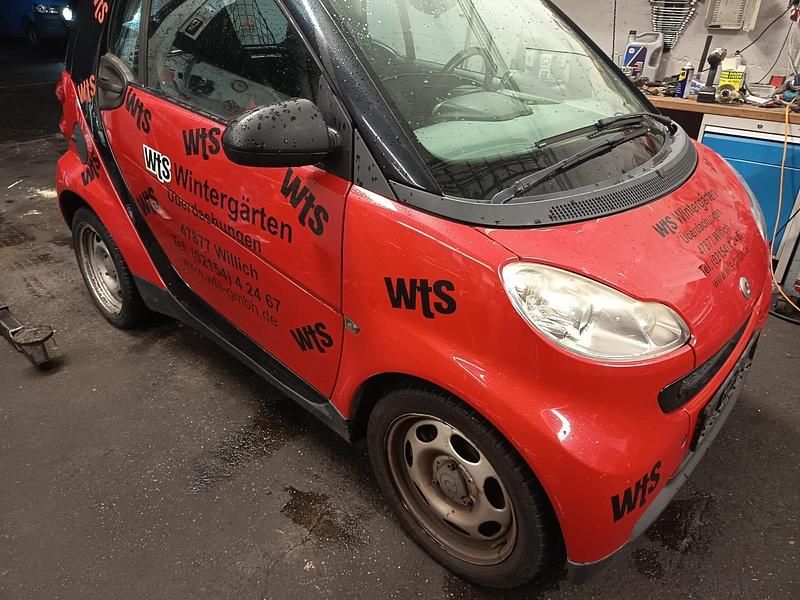 Rot Gebraucht 2010 Smart ForTwo Coupé Kleinwagen | 1.350 € (Superpreis) - Bild 1/4