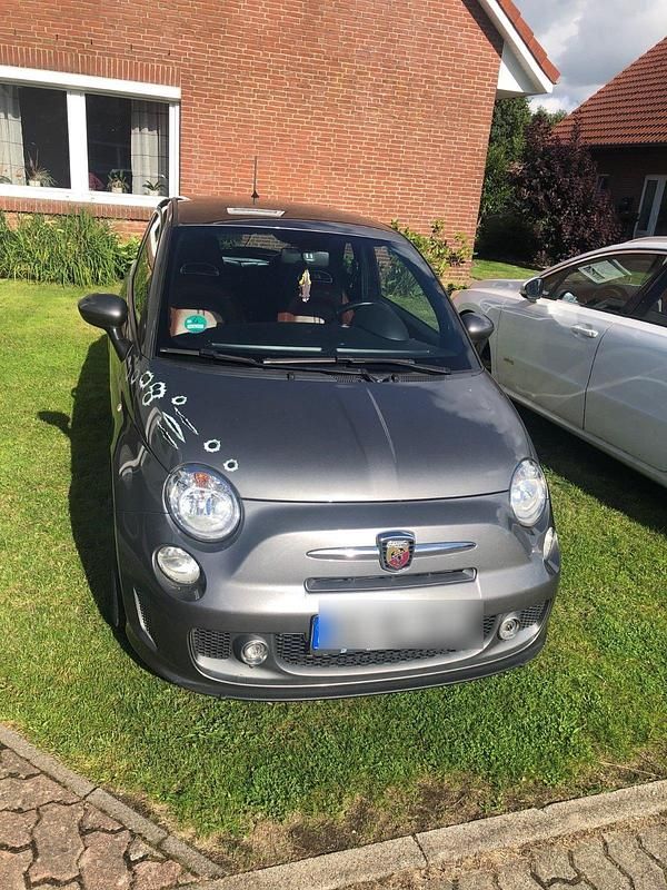 Silber Gebraucht 2015 Fiat 500 Abarth Limousine | 8.500 € (Guter Preis) - Bild 1/4