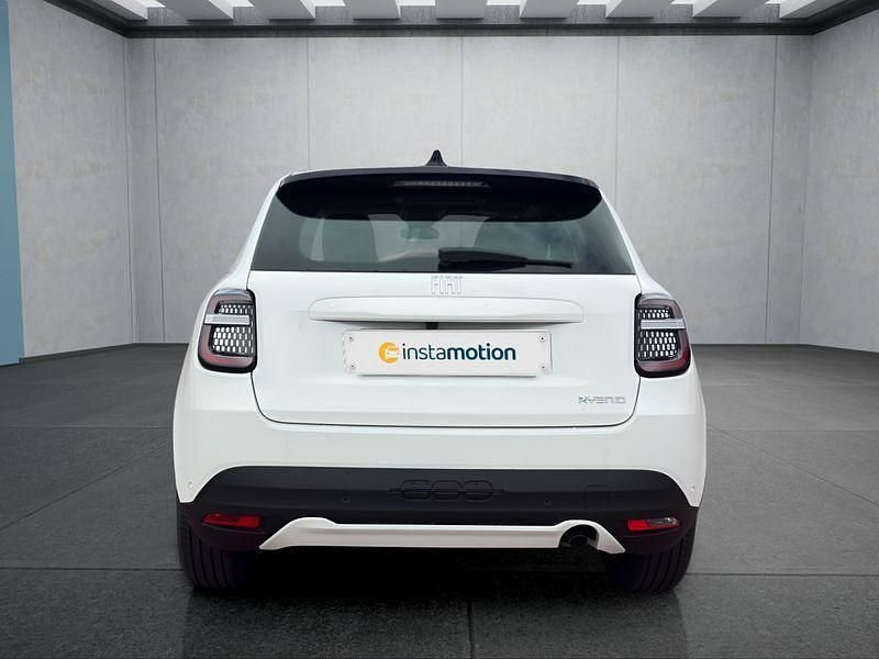 Gebraucht Fiat 600 110 PS (80 kW) 2025 Weiß Kleinwagen