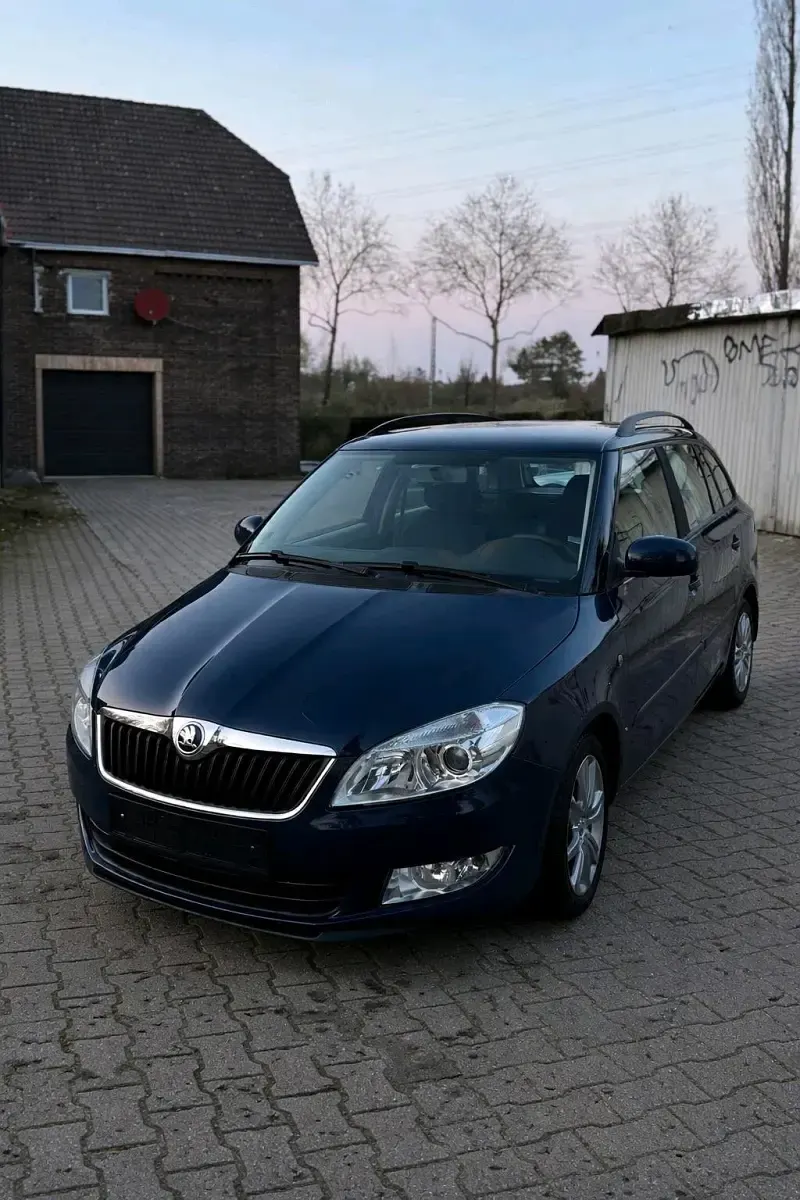 Brugt Skoda Fabia 90 HK (66 kW) 2013 Blå Stationcar