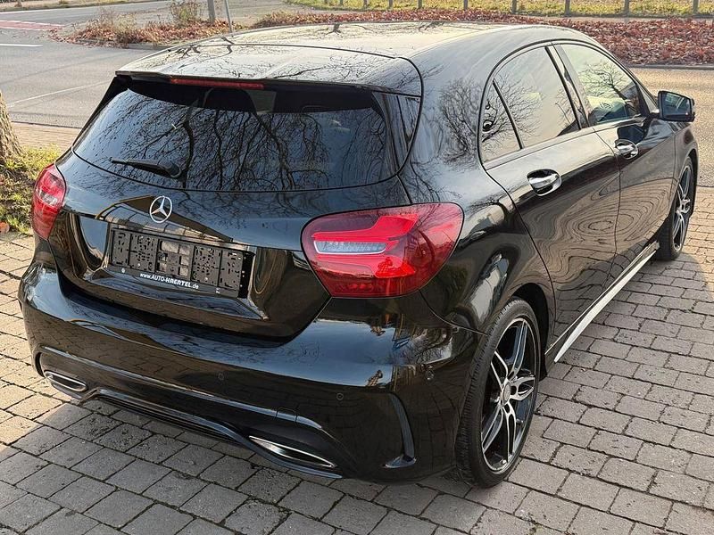 Gebraucht Mercedes A220 AMG line 184 PS (135 kW) 2016 Schwarz Limousine