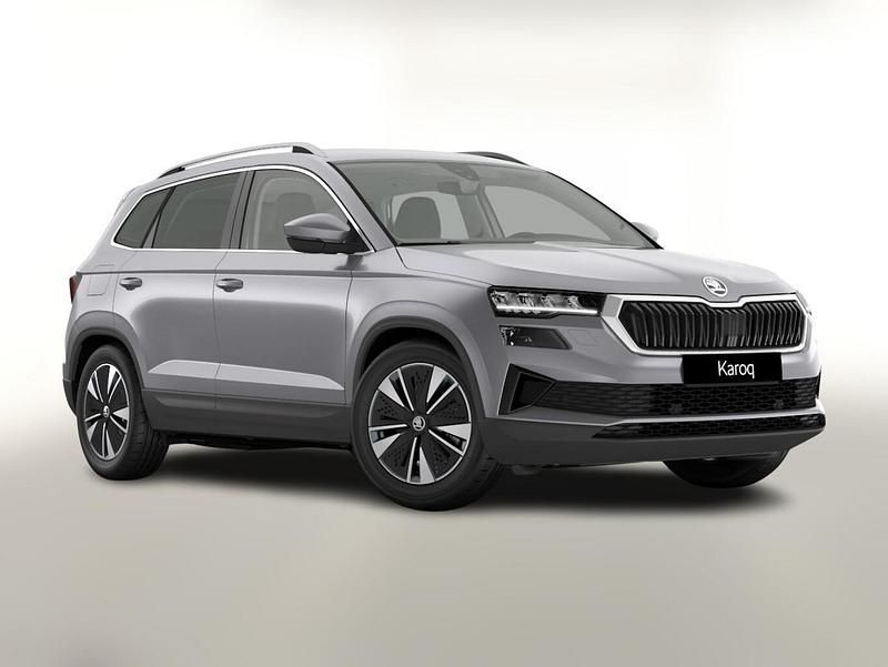 Brillantsilber metallic Neu 2025 Skoda Karoq SUV | 33.708 € (Guter Preis) - Bild 1/4