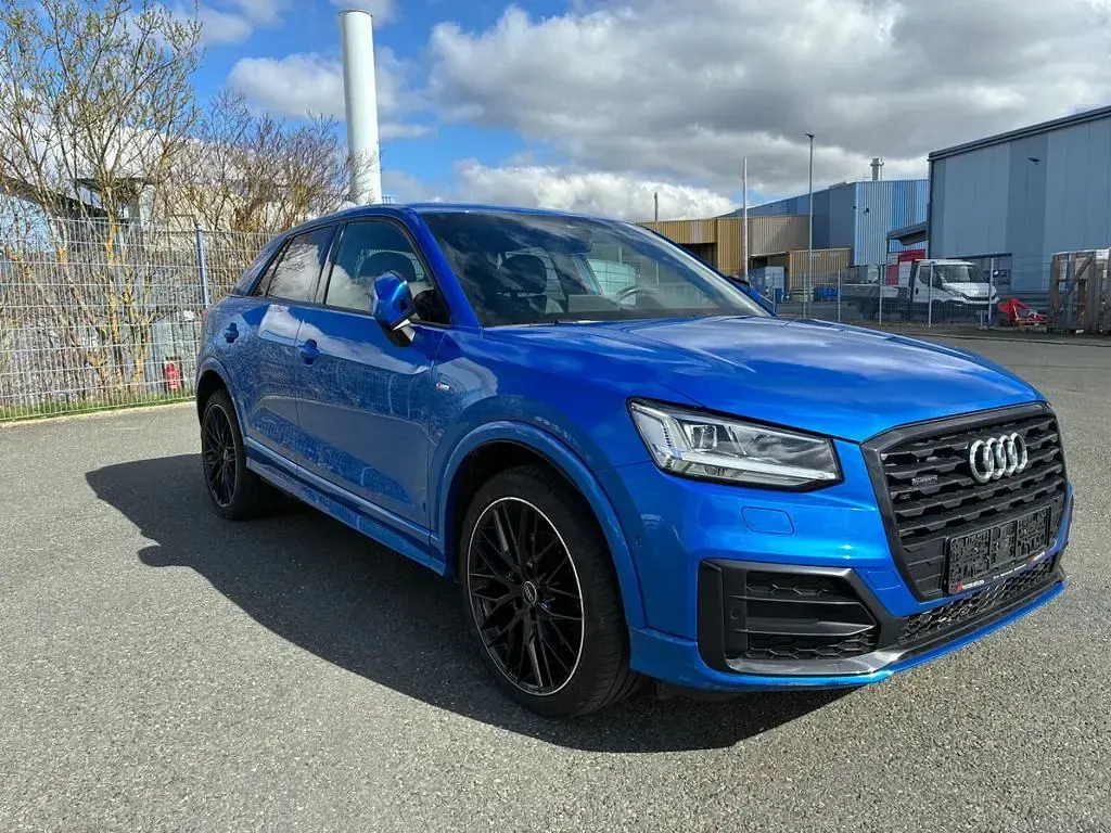 Gebraucht Audi Q2 S-Line 150 PS (110 kW) 2019 Blau SUV