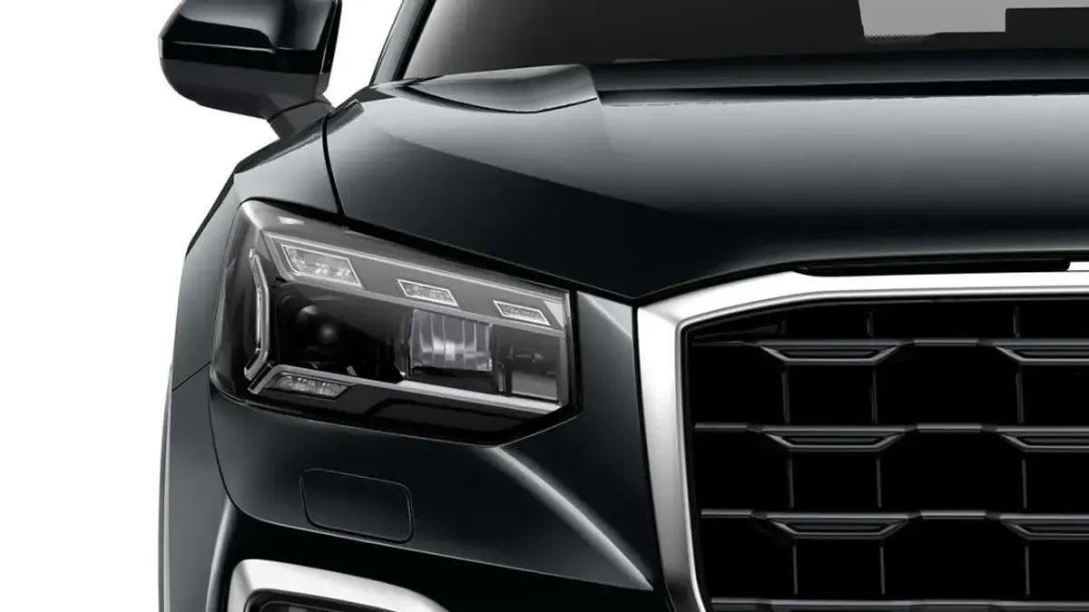 Używany Audi Q2 Advanced 150 KM (110 kW) 2022 Czarny SUV