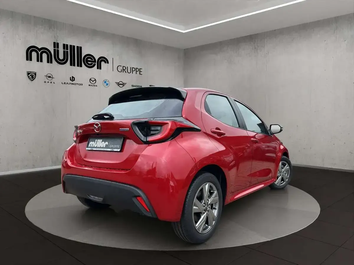 Neu Mazda 2 Exclusive 116 PS (85 kW) 2026 Rot Kleinwagen