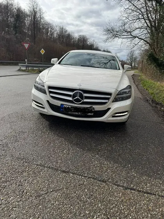 Gebraucht Mercedes CLS350 Shooting Brake 265 PS (194 kW) 2013 Weiß Kombi