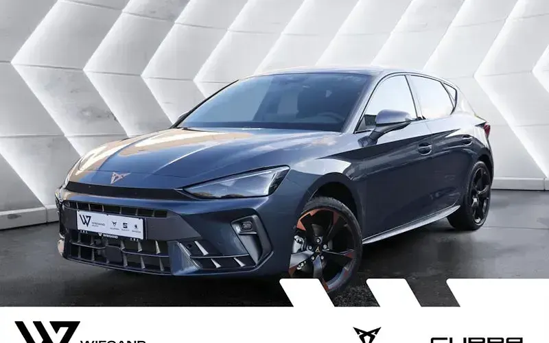 Usata Cupra Leon 150 CV (110 kW) 2024 Grigio Berlina