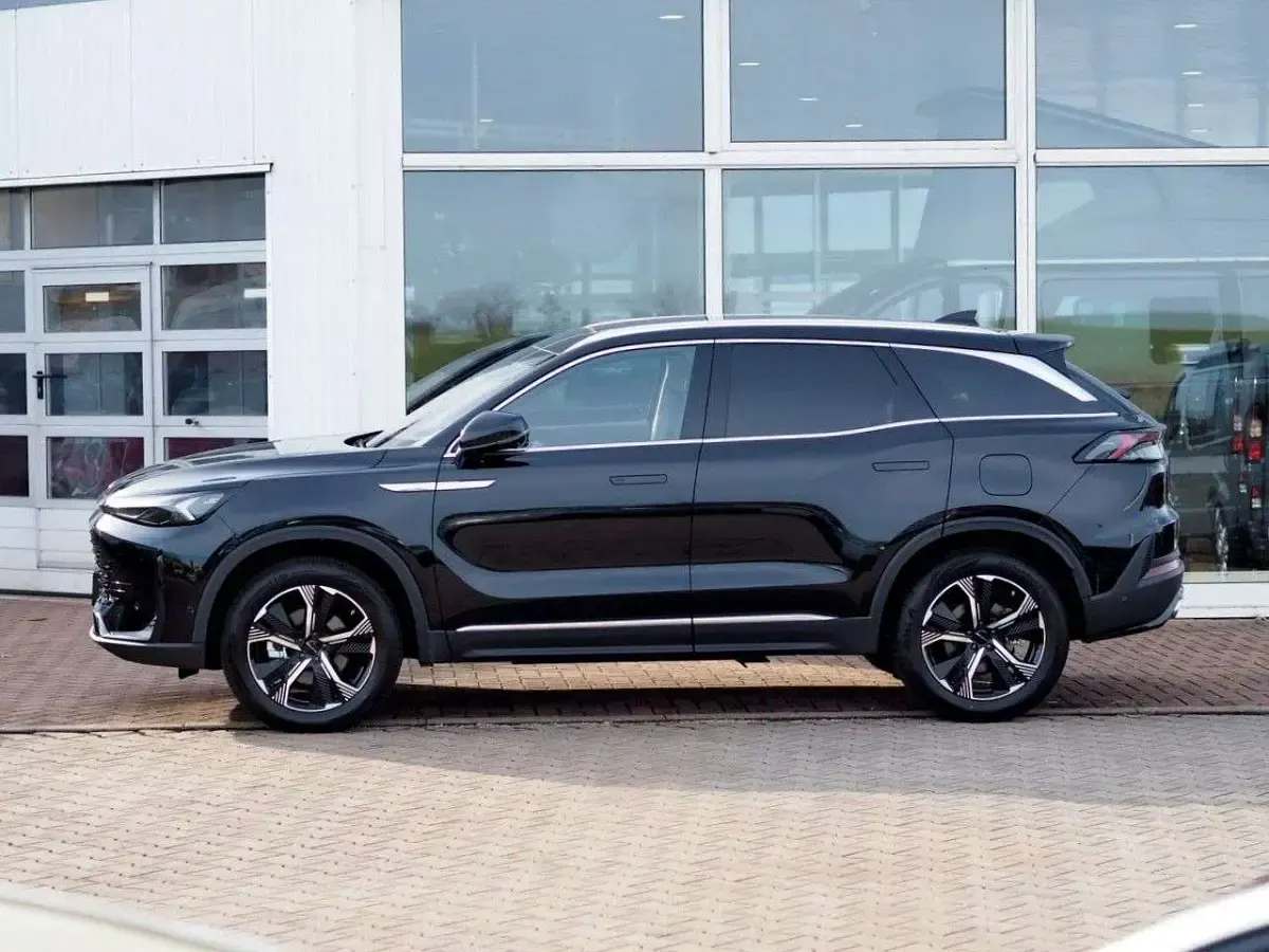 Neu Baic X75 177 PS (130 kW) 2026 Schwarz SUV