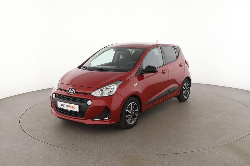 Rot Gebraucht 2019 Hyundai i10 YES! Kleinwagen | 9.470 € (Fairer Preis) - Bild 1/3