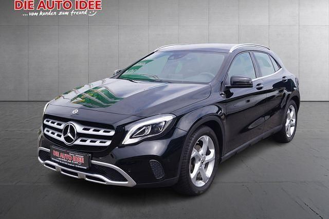 Schwarz Gebraucht 2019 Mercedes GLA180 Urban SUV | 19.989 € (Fairer Preis) - Bild 1/4