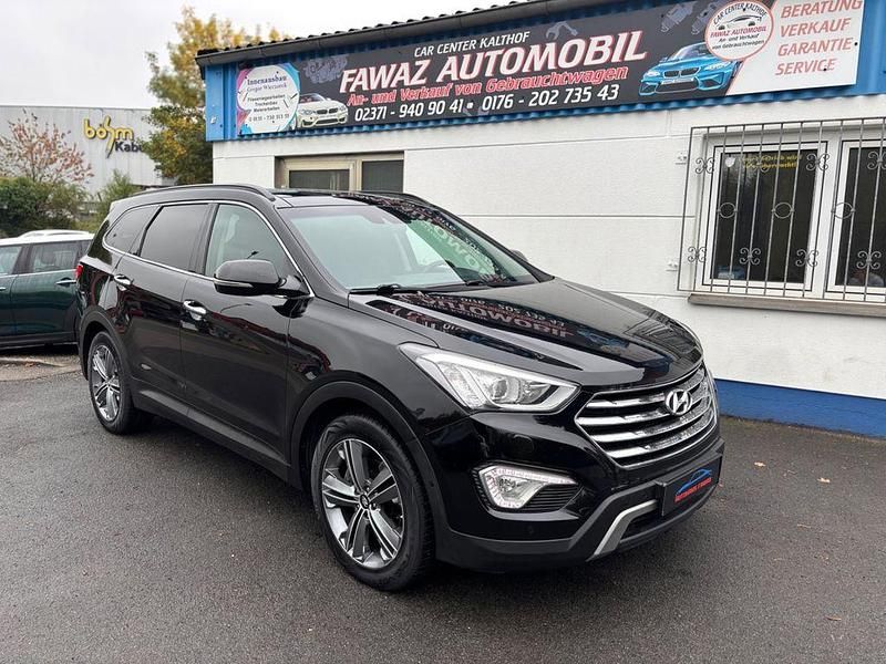 Schwarz Gebraucht 2015 Hyundai Grand Santa Fe Premium SUV | 17.980 € (Fairer Preis) - Bild 1/4