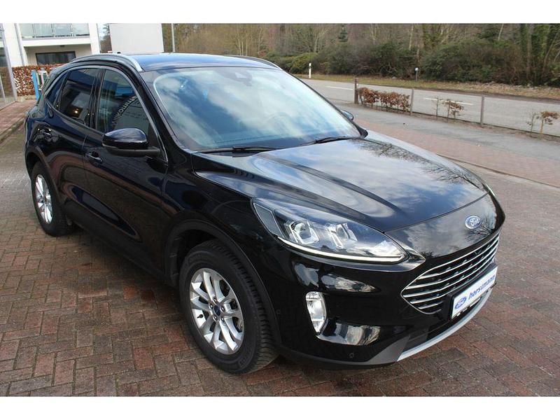 Gebraucht Ford Kuga Titanium 224 PS (164 kW) 2021 Agate black SUV
