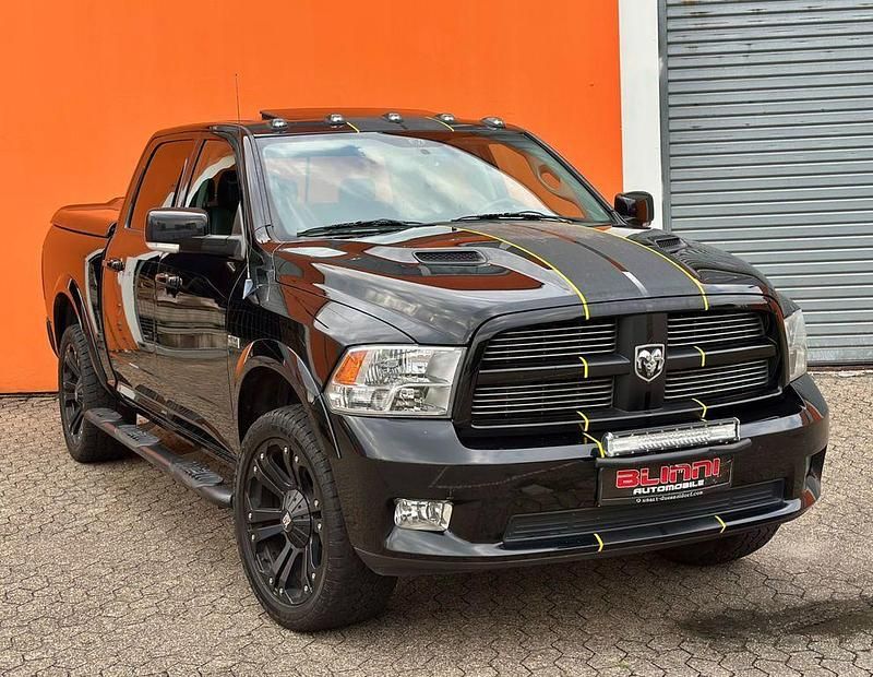 Schwarz Gebraucht 2012 Dodge Ram Abholung | 17.999 € (Fairer Preis) - Bild 1/4