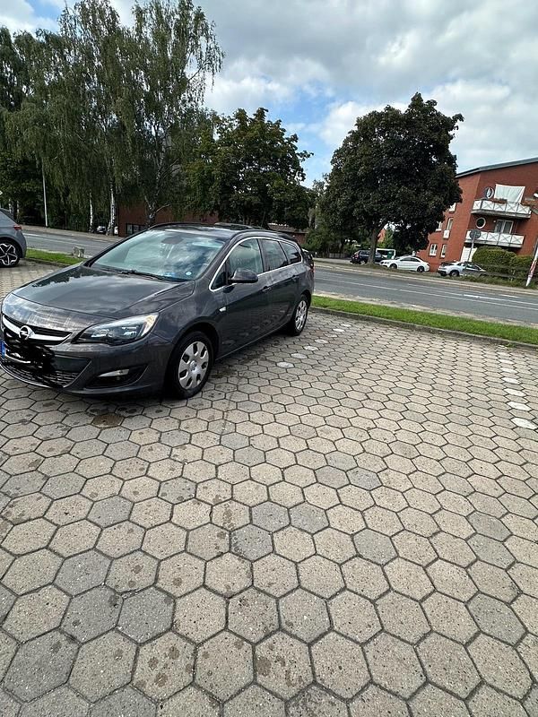 Gebraucht Opel Astra 110 PS (80 kW) 2015 Kombi