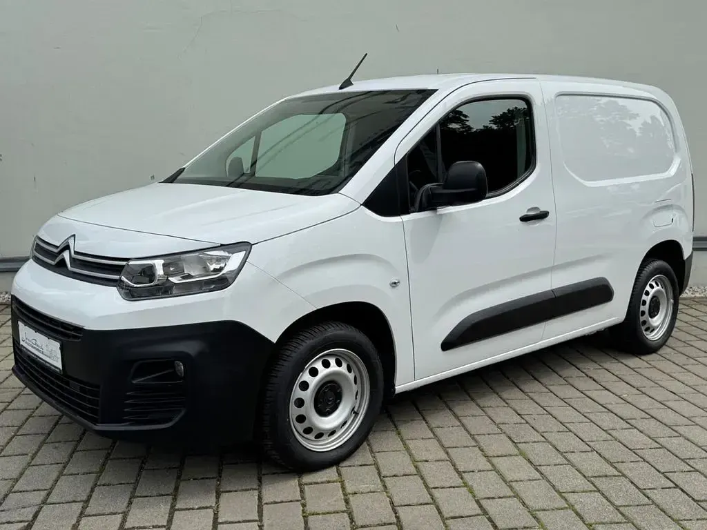 Gebraucht Citroën Berlingo 131 PS (96 kW) 2019 Weiß Van / Kleinbus