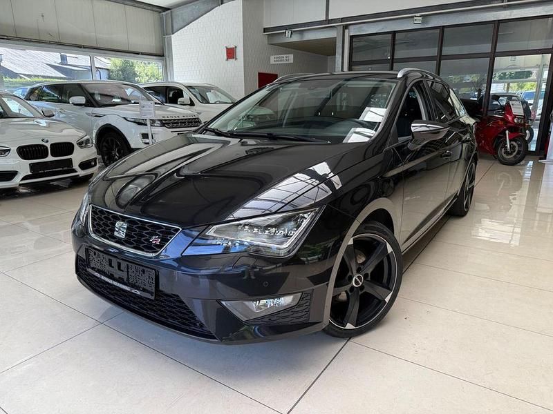 Schwarz Gebraucht 2014 Seat Leon ST FR Kombi | 9.499 € (Fairer Preis) - Bild 1/4