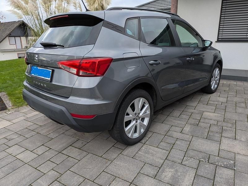 Gebraucht Seat Arona 95 PS (69 kW) 2018 Grau SUV