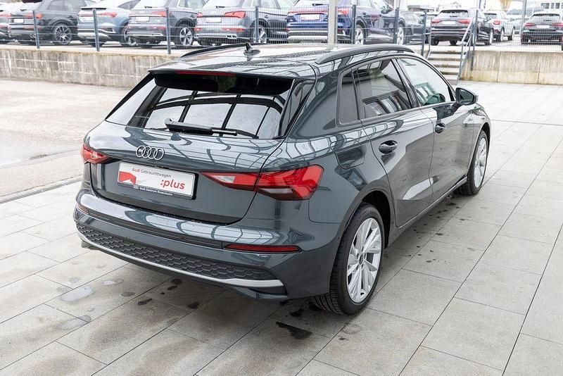 Gebraucht Audi A3 Advanced Plus 116 PS (85 kW) 2025 Grau Limousine