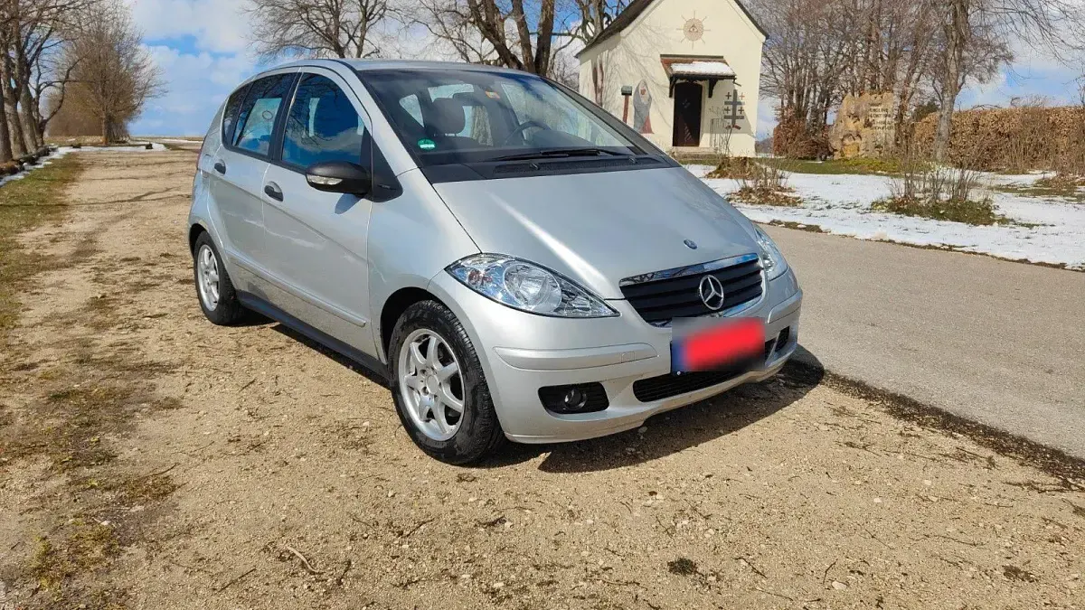 Gebraucht Mercedes A150 Classic 95 PS (69 kW) 2004 Silber Limousine