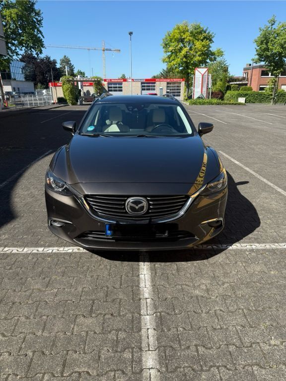 Braun Gebraucht 2015 Mazda 6 Sports-Line Limousine | 14.300 € (Etwas zu teuer) - Bild 1/4