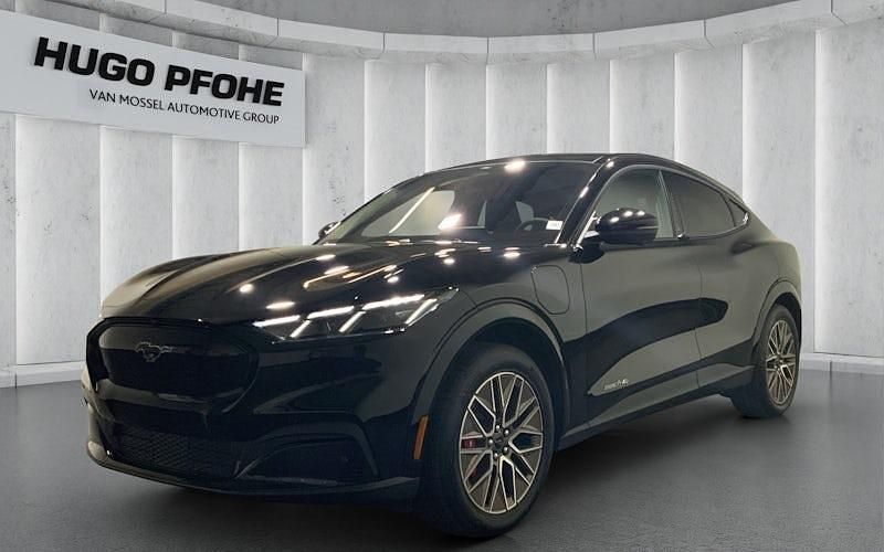 Neu Ford Mustang Mach-E Premium 275 kW (375 PS) 2025 Schwarz SUV