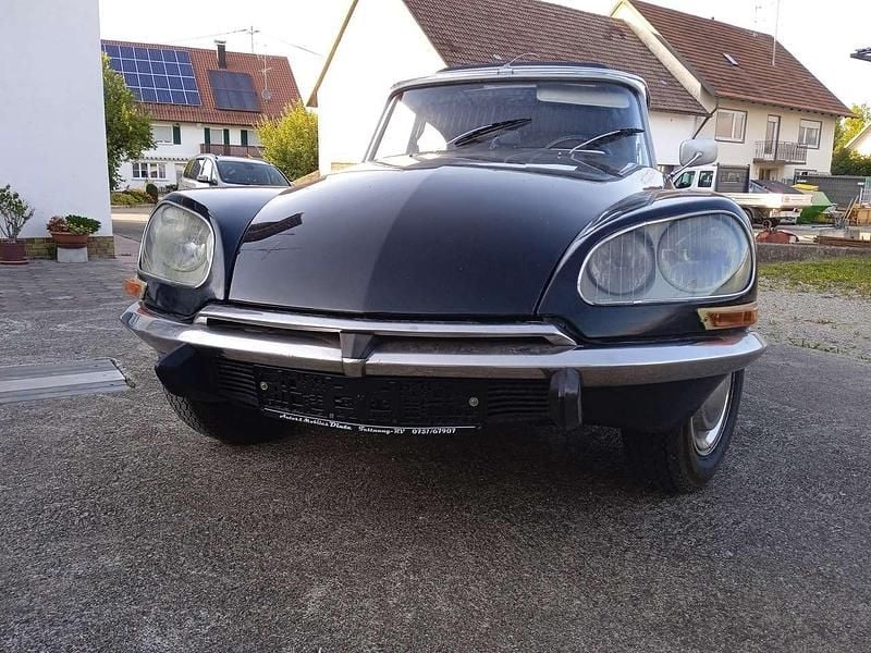 Schwarz Gebraucht 1970 Citroën DS Limousine | 15.000 € - Bild 1/4