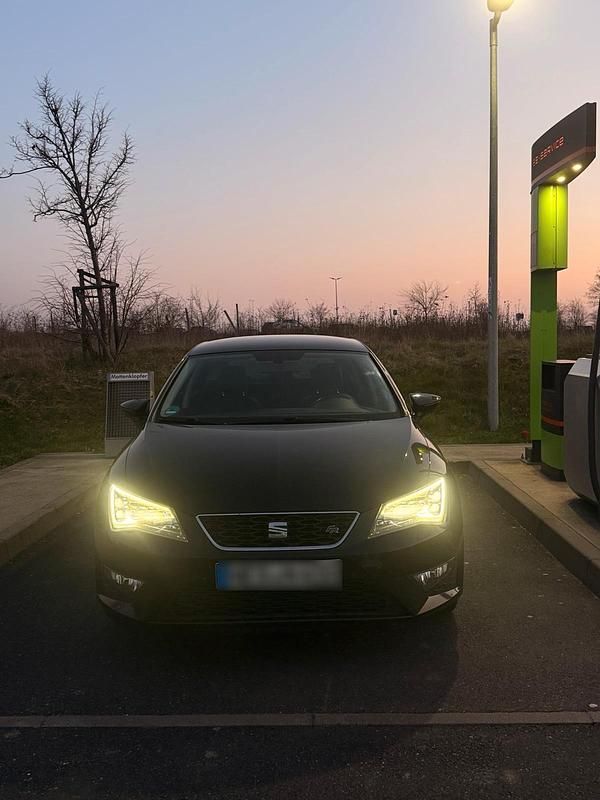 Gebraucht Seat Leon FR 150 PS (110 kW) 2015 Schwarz Kleinwagen