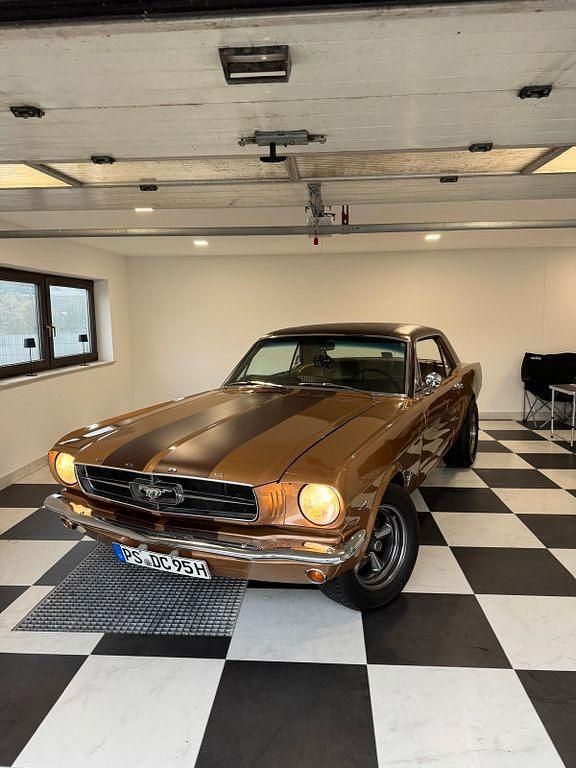 Gold Gebraucht 1965 Ford Mustang Coupé | 29.200 € - Bild 1/4