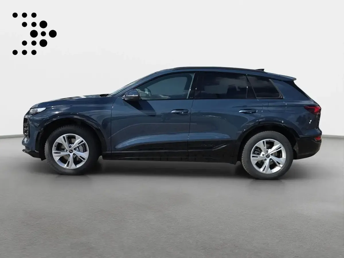 Gebraucht Audi Q6 e-tron Advanced 185 kW (252 PS) 2025 Plasmablau metallic SUV
