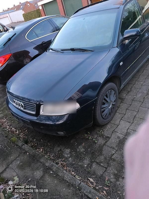 Gebraucht Audi A4 125 PS (91 kW) 2000 Violet Kombi