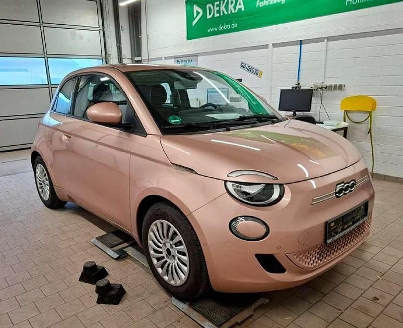Gold Gebraucht 2023 Fiat 500e Kleinwagen | 23.999 € (Fairer Preis) - Bild 1/3