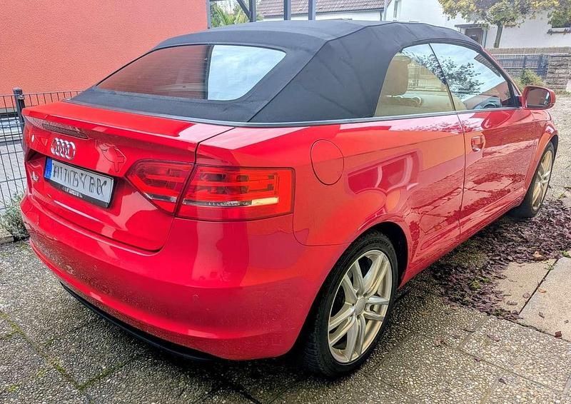 Gebraucht Audi A3 Cabriolet Ambition 160 PS (117 kW) 2011 Rot Cabrio