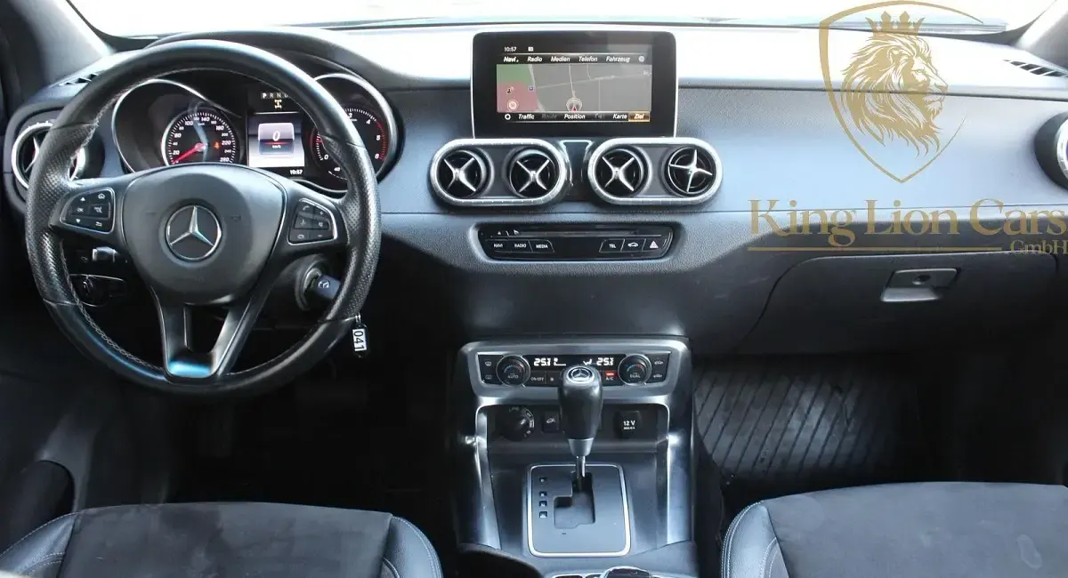 Gebraucht Mercedes X250 Progressive 190 PS (139 kW) 2018 Blau Pickup