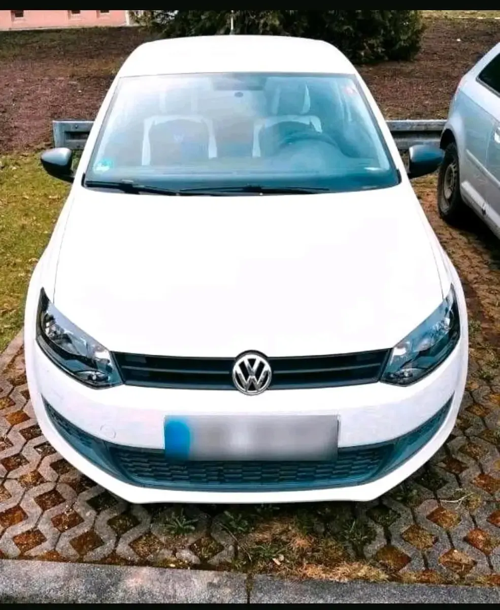 Gebraucht VW Polo 60 PS (44 kW) 2011 Weiß Kleinwagen