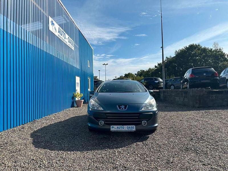 Gebraucht Peugeot 307 136 PS (100 kW) 2008 Grau Limousine