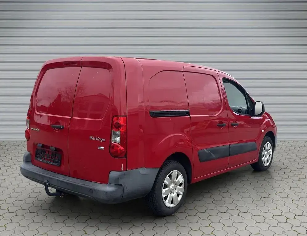 Gebraucht Citroën Berlingo 90 PS (66 kW) 2011 Rot Van / Kleinbus