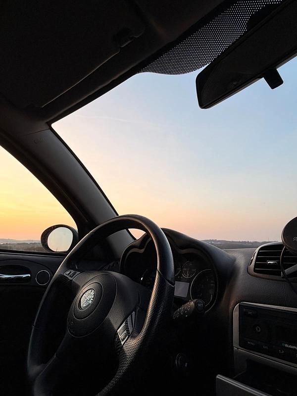 Gebraucht Alfa Romeo 147 120 PS (88 kW) 2006 Grau Kleinwagen