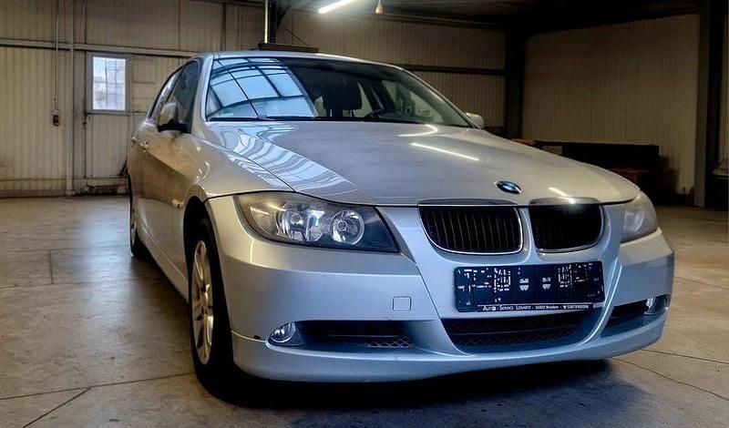 Gebraucht BMW 320 150 PS (110 kW) 2007 Silber Kombi